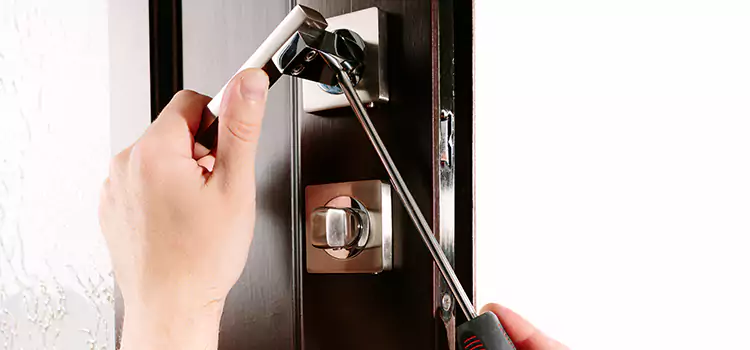 Door Lock Replacement Service North Amityville