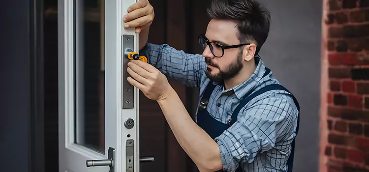 Residential Door Repairs North Amityville